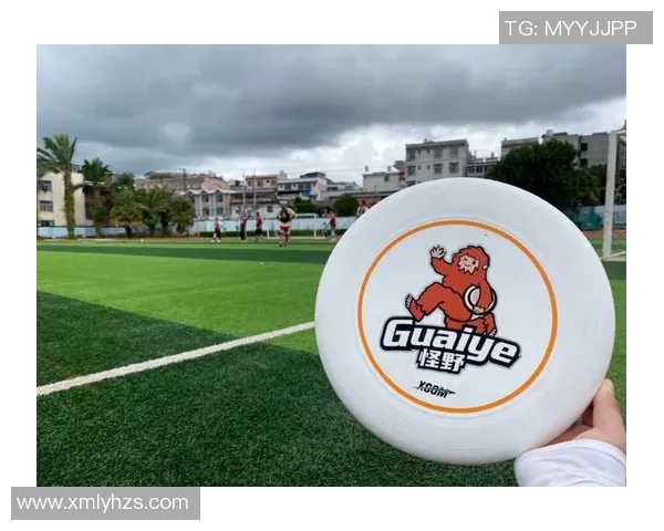 广州飞盘队在全国飞盘速度排行榜中荣获第六名展现出强劲实力与团队合作精神