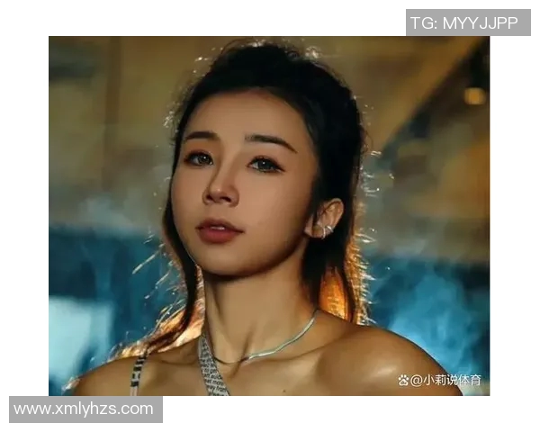 女生化身足球解说员模仿明星球员精彩瞬间引发热议